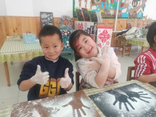 指尖上的艺术游戏——